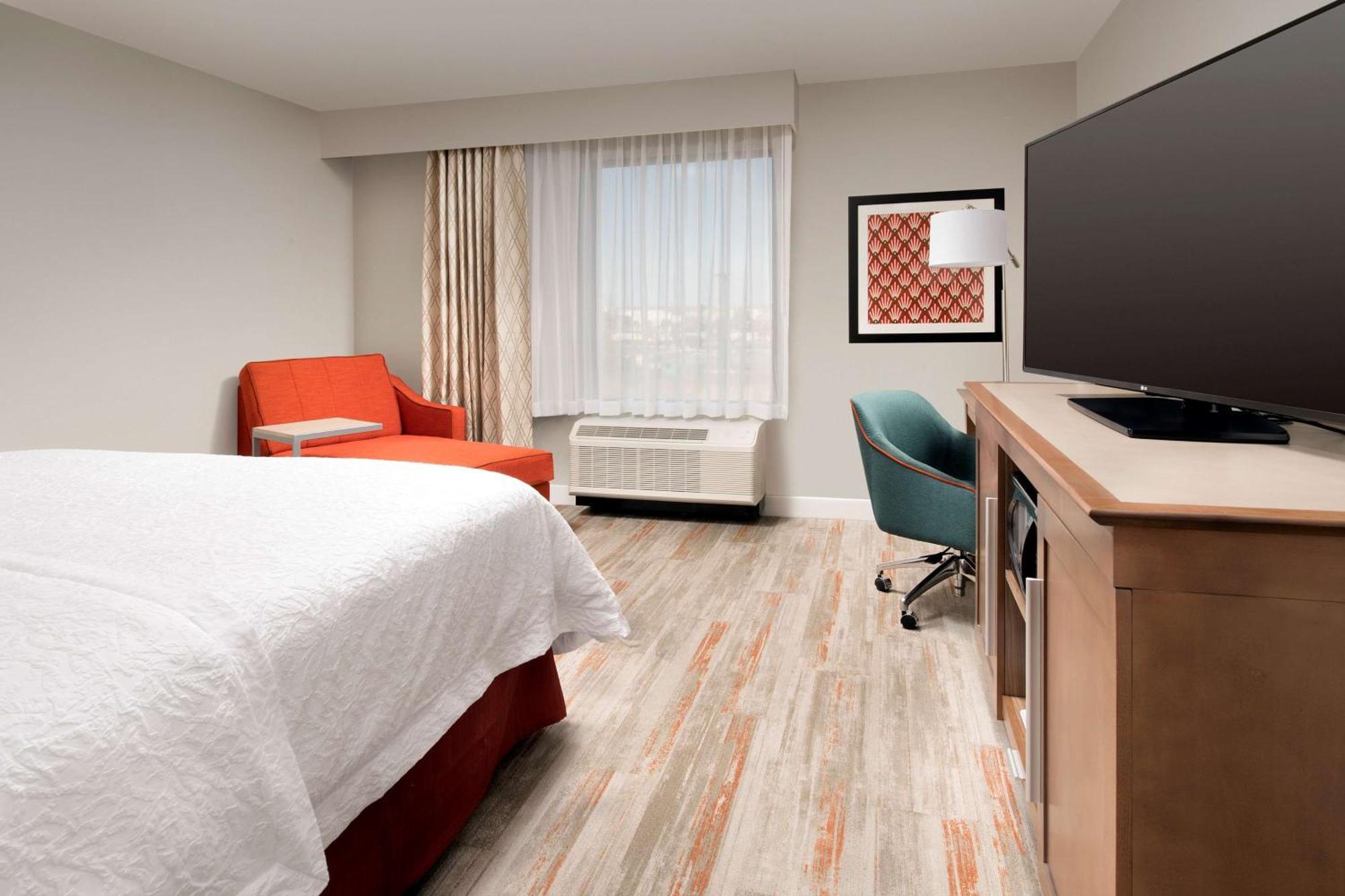 Hampton Inn & Suites San Antonio Lackland Afb Seaworld Exterior foto